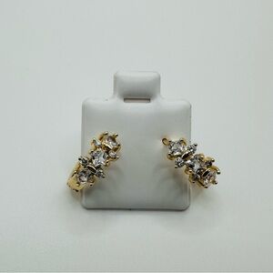 Small Arracadas with shiny zirconia stones